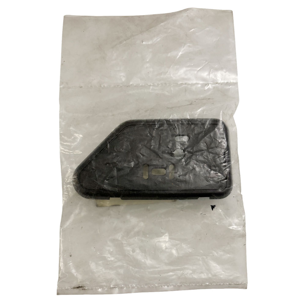 Blank Centre Panelswitch Tunnel Console Cover AWR2211